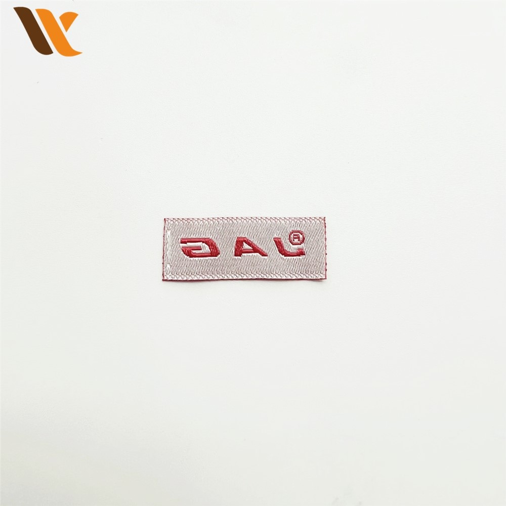 Factory Wholesale Fashion Logo Woven Patches 3