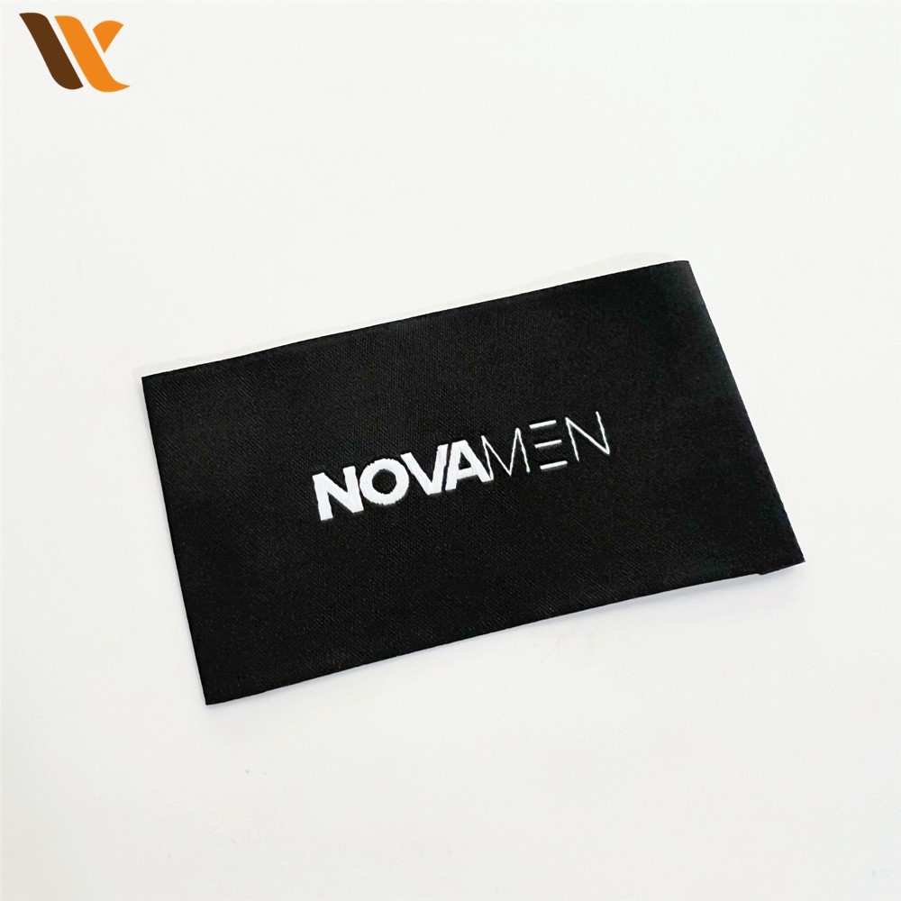 Custom Woven Labels Brand Logo Clothing Label 2